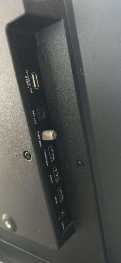 Smart Roku TV 65 - Thumbnail 4