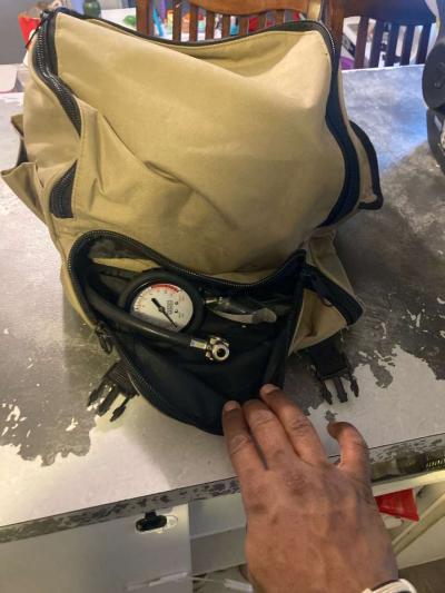 VIAIR Air CompressorBag - Thumbnail 4