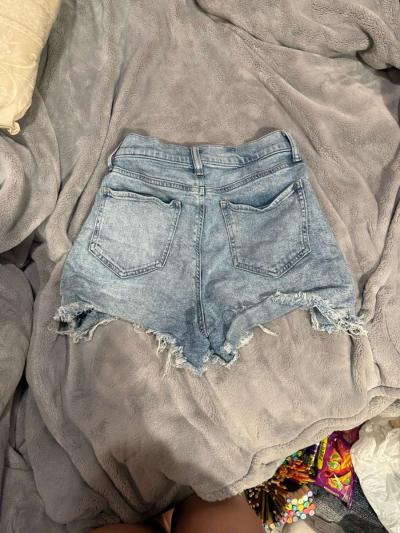 jean shorts - Thumbnail 3