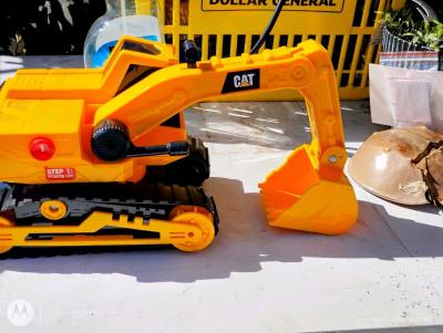 TOY BULLDOZER - Thumbnail 5