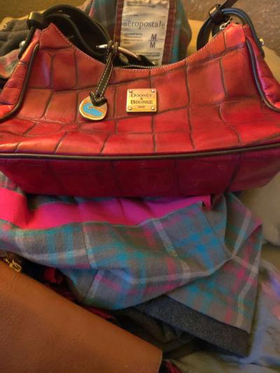Dooney and Bourke purse - Thumbnail 4