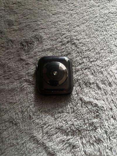 Apple Watch - Thumbnail 2