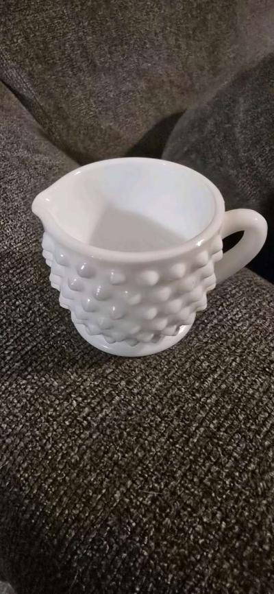 Fenton Milk Glass Set - Thumbnail 3