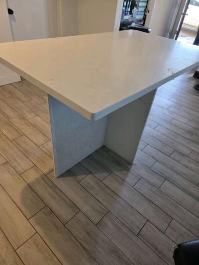 Carrera white quartz table