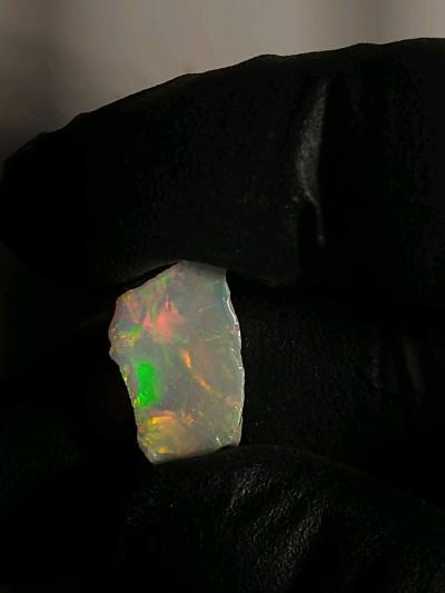 Untreated Dark Base Opal With Nice Pattern - Thumbnail 4