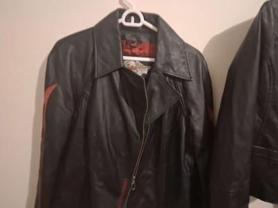 Brand new harley davison womens is leather jacket size large