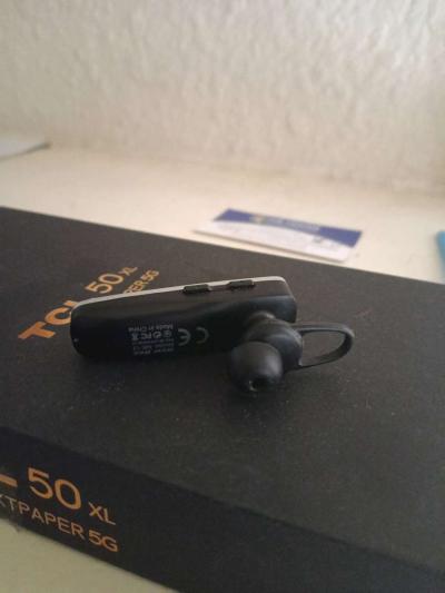 New Bee Blue tooth ear buds - Thumbnail 2