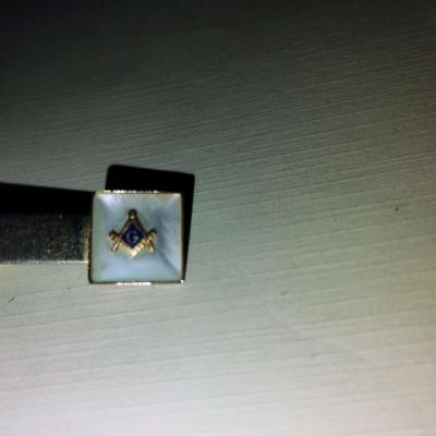vintage mosaic Mason tie holder - Thumbnail 4