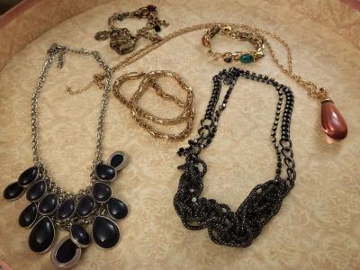 ASSORTED  FASHION JEWELER - Thumbnail 4
