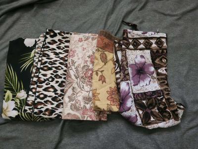Womens Scarves - Thumbnail 2