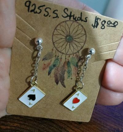 Aces Stud Earrings - Thumbnail 2