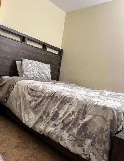 Ashleys furniture Four piece bedroom set - Thumbnail 3