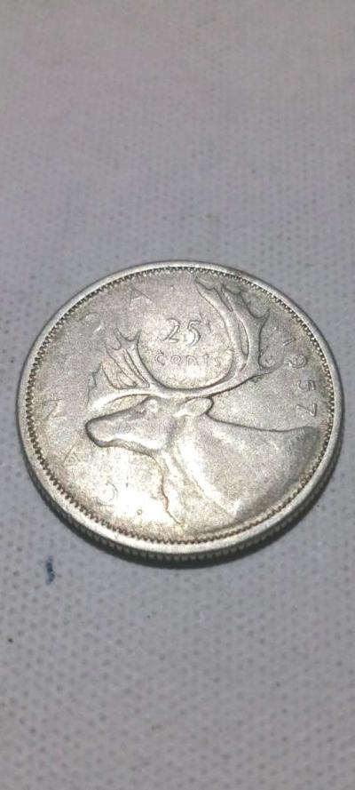 SILVER CANADIAN QUARTERS - Thumbnail 5