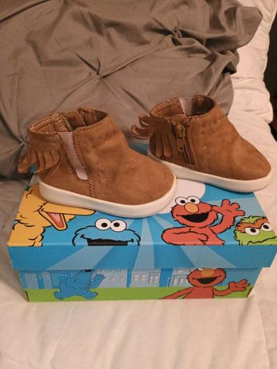 Wonder Nation Brown Suede Toddler Shoes Size 4 - Thumbnail 2
