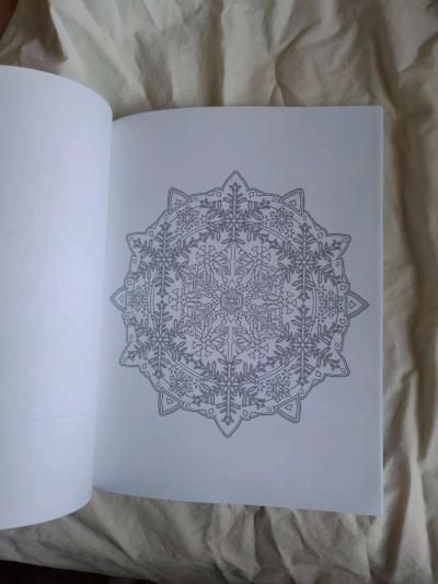 Snowflake Mandalas coloring book - Thumbnail 3