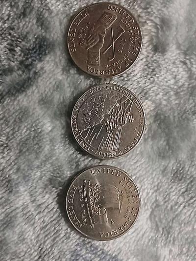 Lot of 5 Nickels 1892 2x 2004 2005 no date - Thumbnail 5