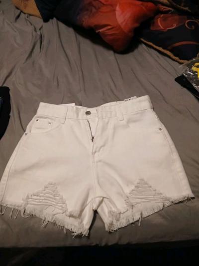 white denim shorts - Thumbnail 2