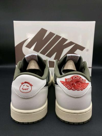 travis scott jordan 1 - Thumbnail 5