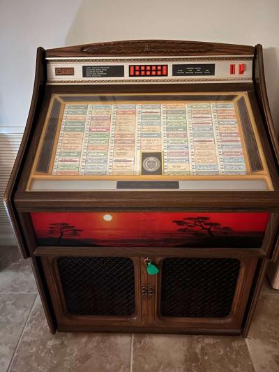 Old School Juke Box - Thumbnail 2