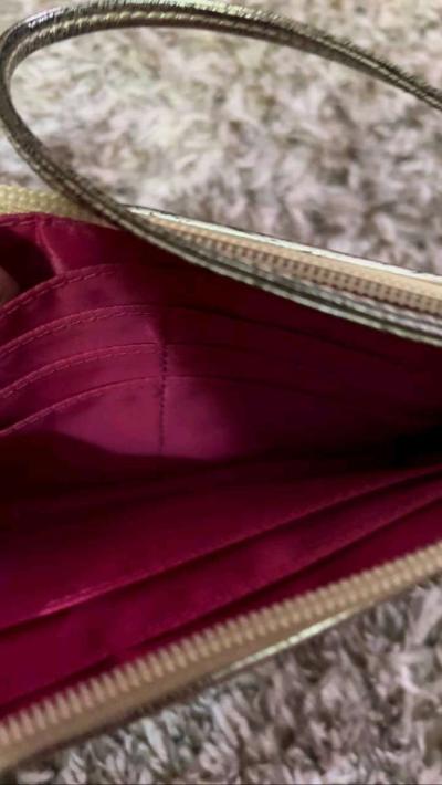 FLAUNT Wristlet Wallet Bold Color Supreme Functionality - Thumbnail 5