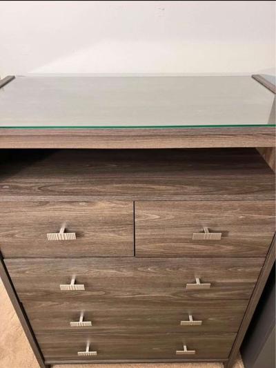 Ashleys furniture Four piece bedroom set - Thumbnail 2