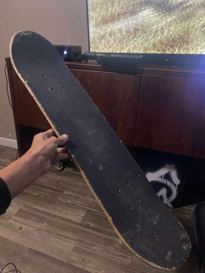 SkateBoard - Thumbnail 2