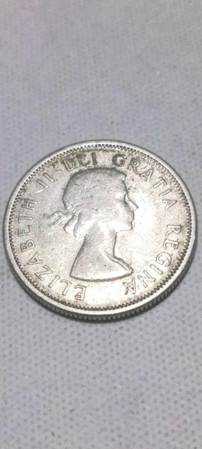 SILVER CANADIAN QUARTERS - Thumbnail 2