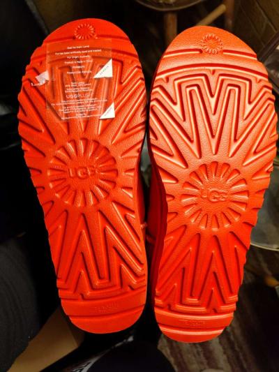 Classic Ultra Mini UGG boots Red size 7 - Thumbnail 2