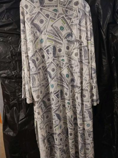 100 Hundred Dollar Bill Bathrobe - Thumbnail 5