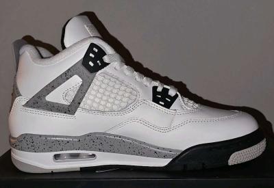 Air Jordan 4 Retro OG White Cement Youth Size 5 - Thumbnail 4