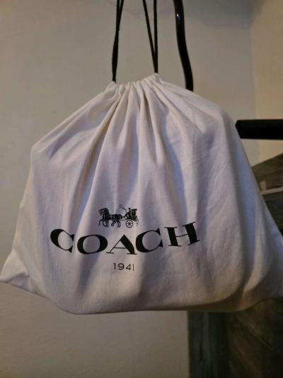 Coach Hutton Saddlebag in Colorblock Confetti Pink - Thumbnail 3