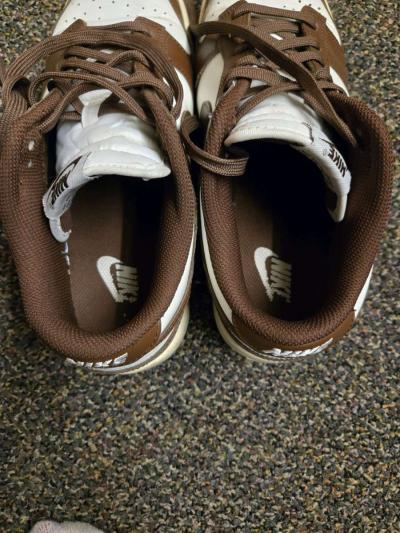 womens nikes - Thumbnail 3