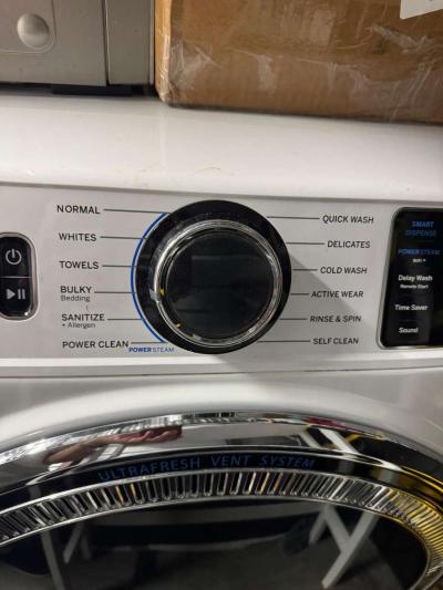 GE Washer and dryer  set   Front loader  Barely used - Thumbnail 6