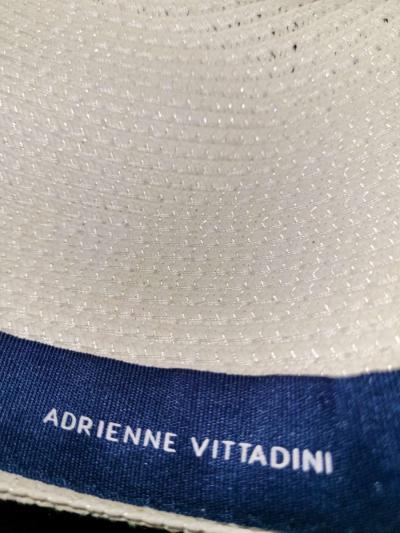 Ladies Hat Like new - Thumbnail 4