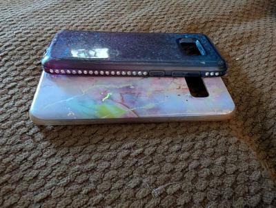 2 Samsung S8 phone cases - Thumbnail 2