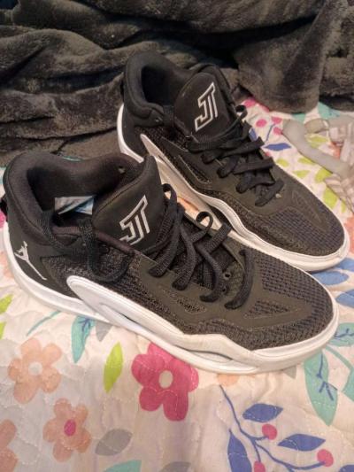 jordans Tatum 1s  mens size 9