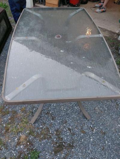 patio table - Thumbnail 2