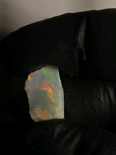 Untreated Dark Base Opal With Nice Pattern - Thumbnail 3