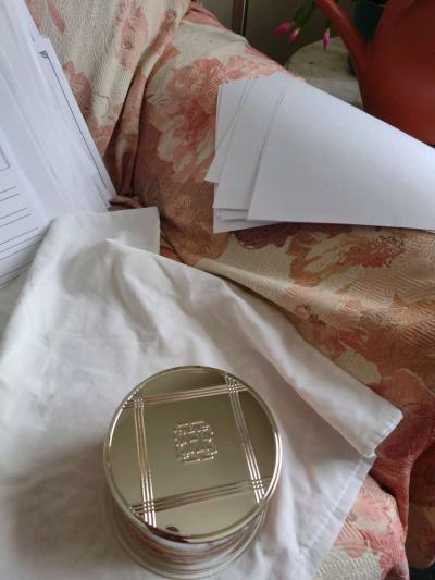 Caramel Toffee Swirl Homework Slatkin scented candle - Thumbnail 2