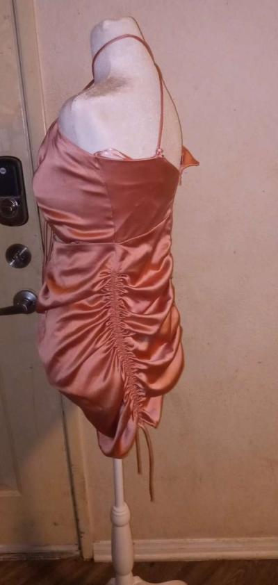 pink silky dress - Thumbnail 2