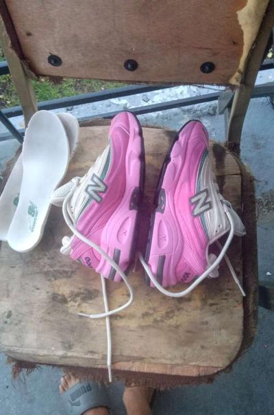 new balance shoes size 6