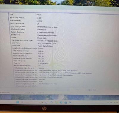 HP Touchscreen Laptop - Thumbnail 4