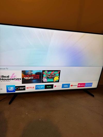 Samsung 65 smart tv sorry no remote - Thumbnail 5