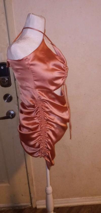 pink silky dress - Thumbnail 3
