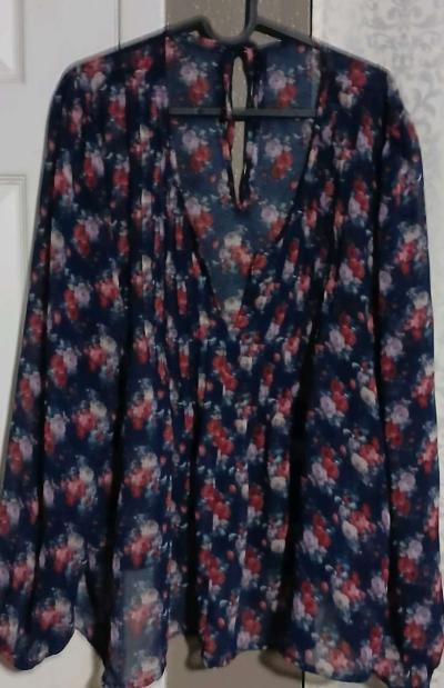 MORE DRESSES - Thumbnail 2