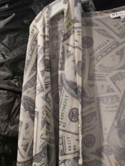 100 Hundred Dollar Bill Bathrobe - Thumbnail 2