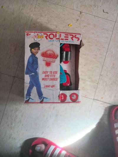 rollers light up heel skates - Thumbnail 2