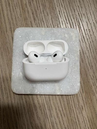 AirPods Pro 2 Generation - Thumbnail 2