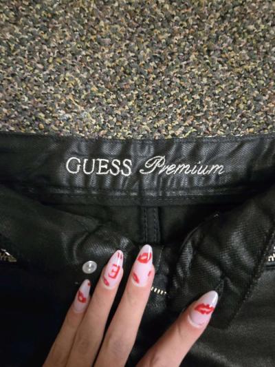 womens guess shorts - Thumbnail 4