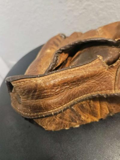 Vtg Nokona G24 RHT Baseball Glove - Thumbnail 2